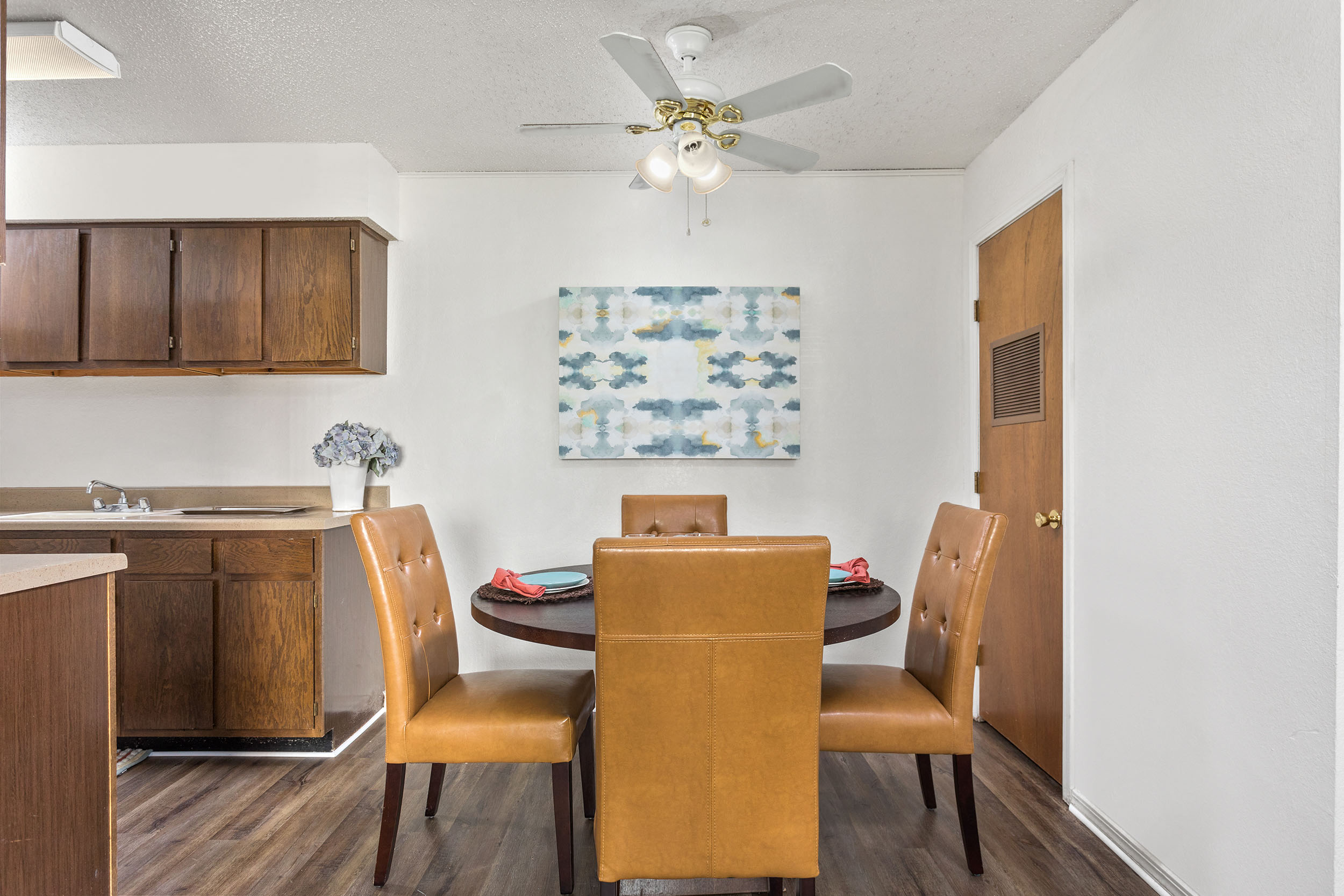 Apartment in Oklahoma City Photos Raindance Apartments